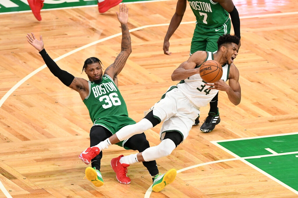 NBA: Οι καλύτερες στιγμές του Γιάννη Αντετοκούνμπο (photos+video)