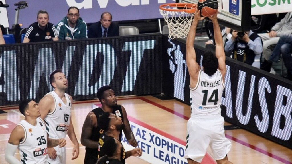 Λαύριο: «Κλείνει» Περσίδη (photos+video)