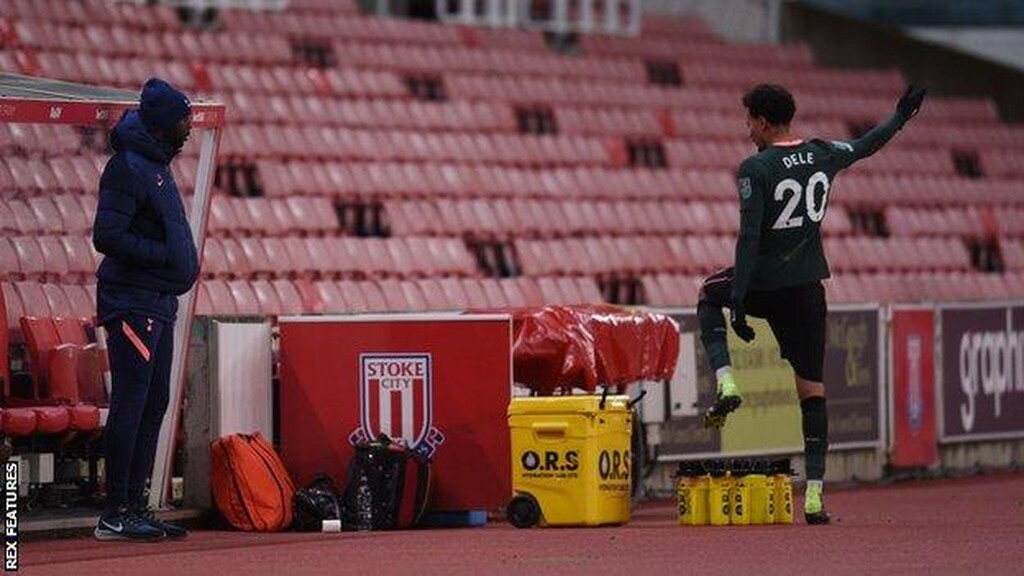 Τότεναμ: Έξαλλος στην αλλαγή του ο Ντέλε Άλι - Απίστευτες εικόνες (photos)