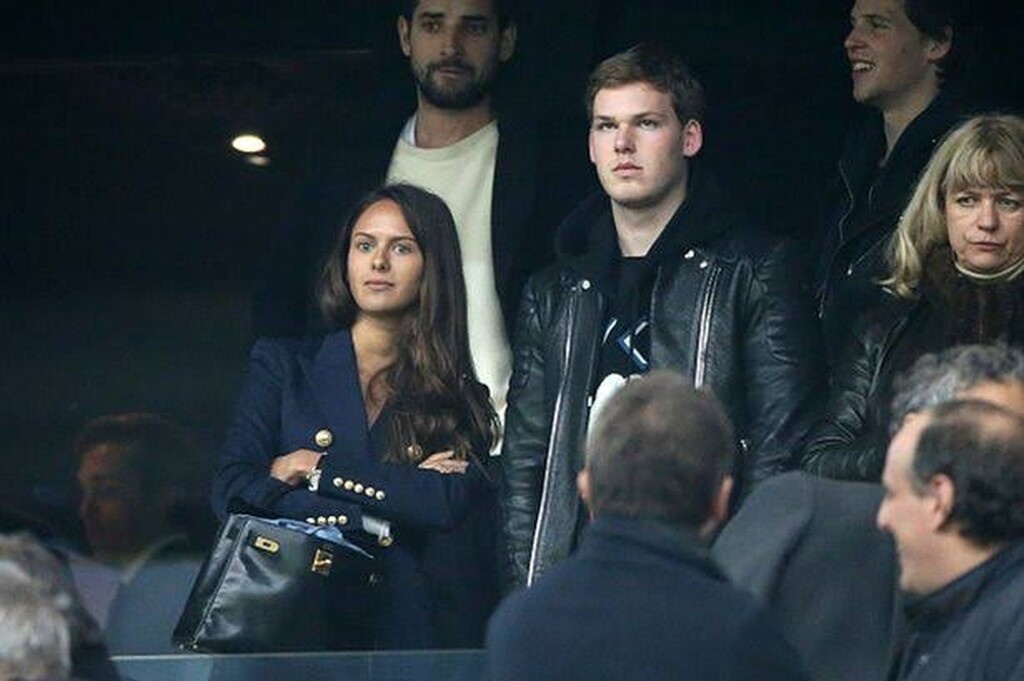 Αδιανόητο! Ένας 22χρονος αγόρασε ποδοσφαιρική ομάδα στην Αγγλία (photos)