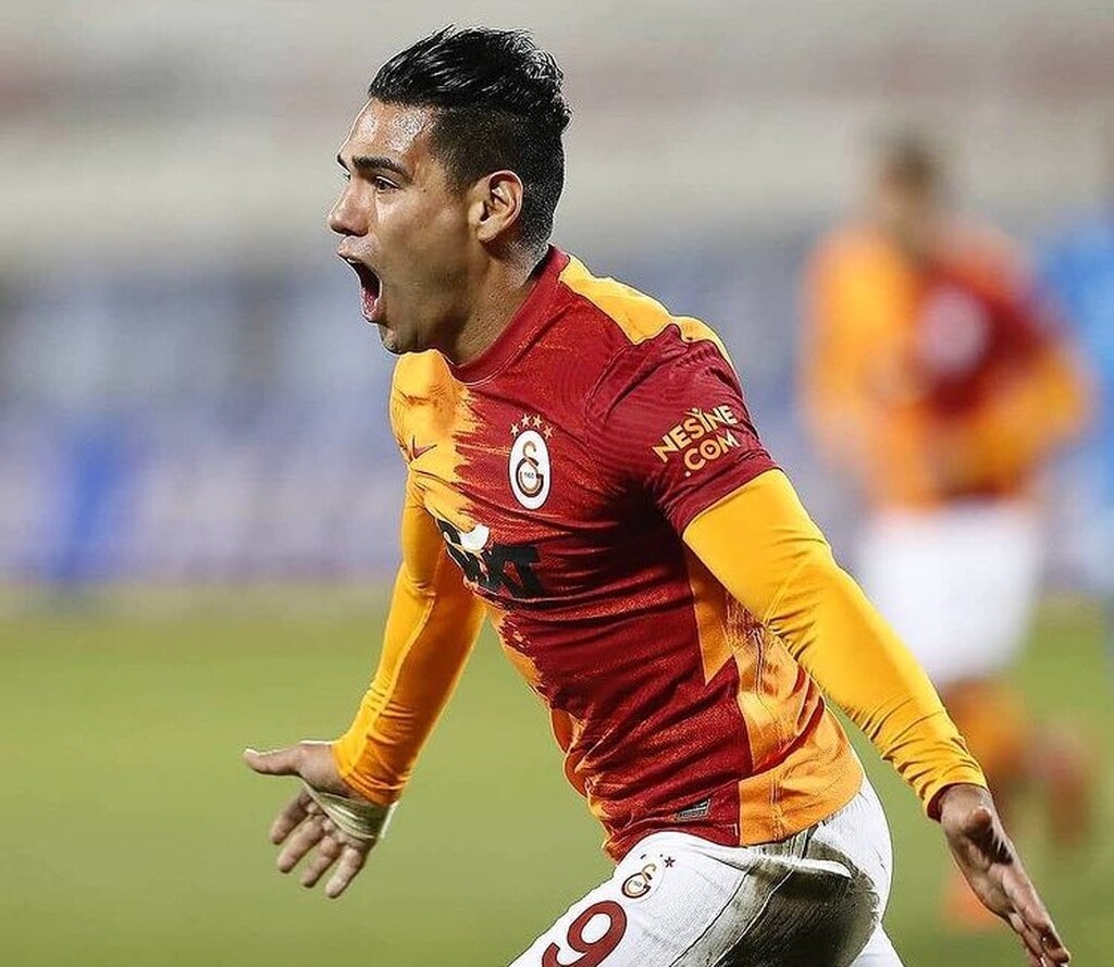 Φαλκάο: Δεν αντέχει άλλο στην Τουρκία! (Photos)