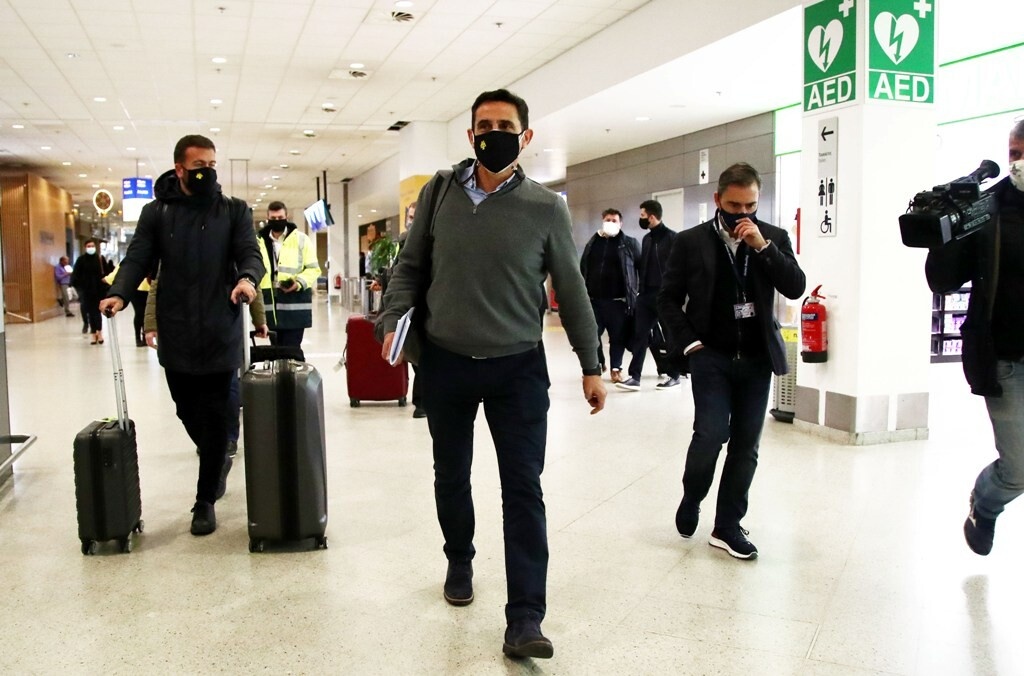 Χιμένεθ: «Ξεκινάω άμεσα δουλειά στην ΑΕΚ»