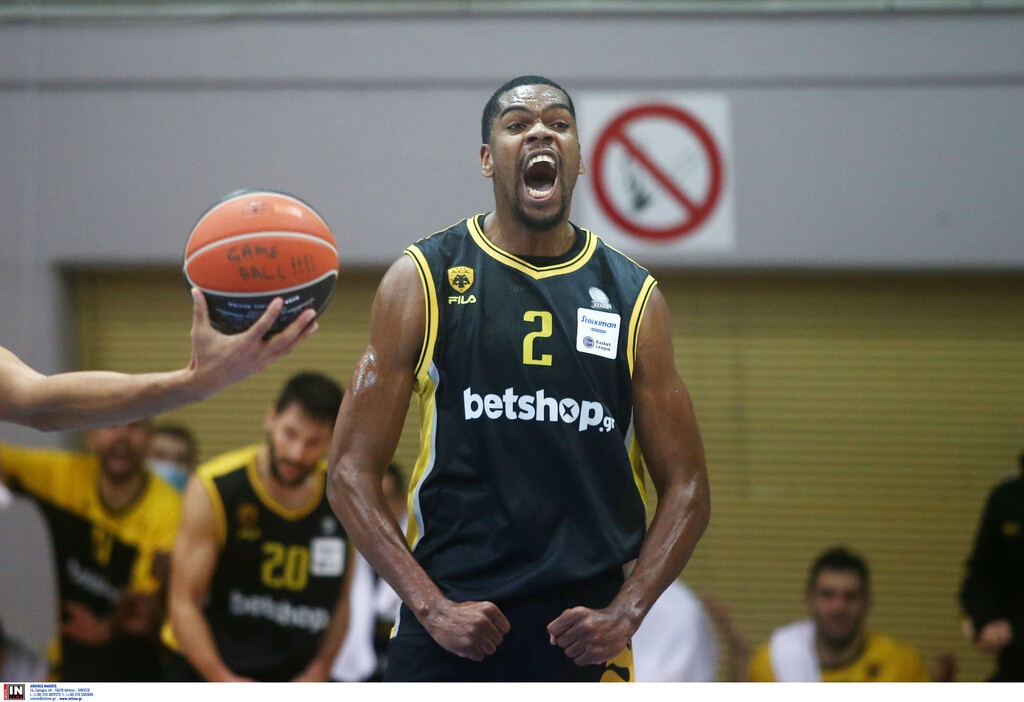 Λαύριο-AEK: Ασταμάτητος Μορέιρα με 20 πόντους στο πρώτο μέρος (video)
