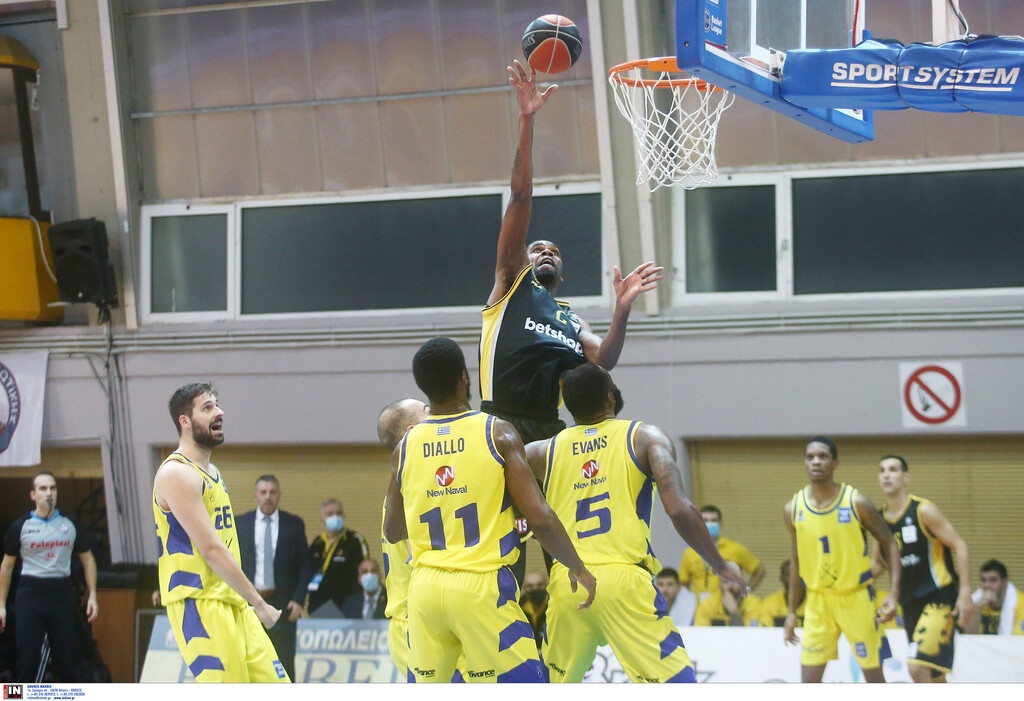 Λαύριο-AEK: Ασταμάτητος Μορέιρα με 20 πόντους στο πρώτο μέρος (video)