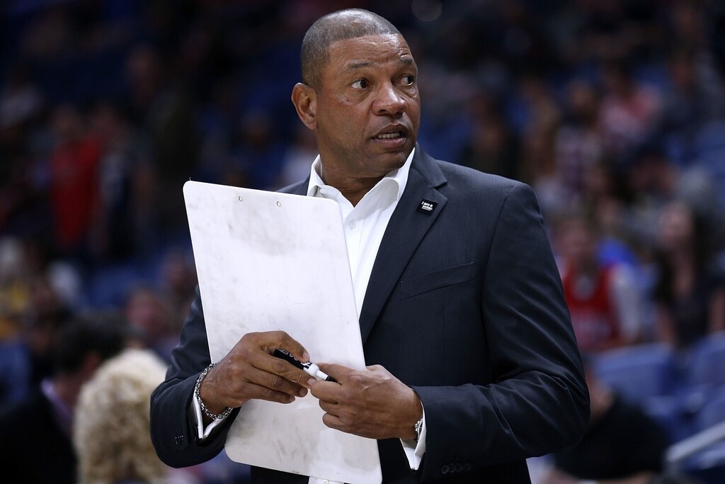 NBA: Έγραψε ιστορία ο Ντοκ Ρίβερς