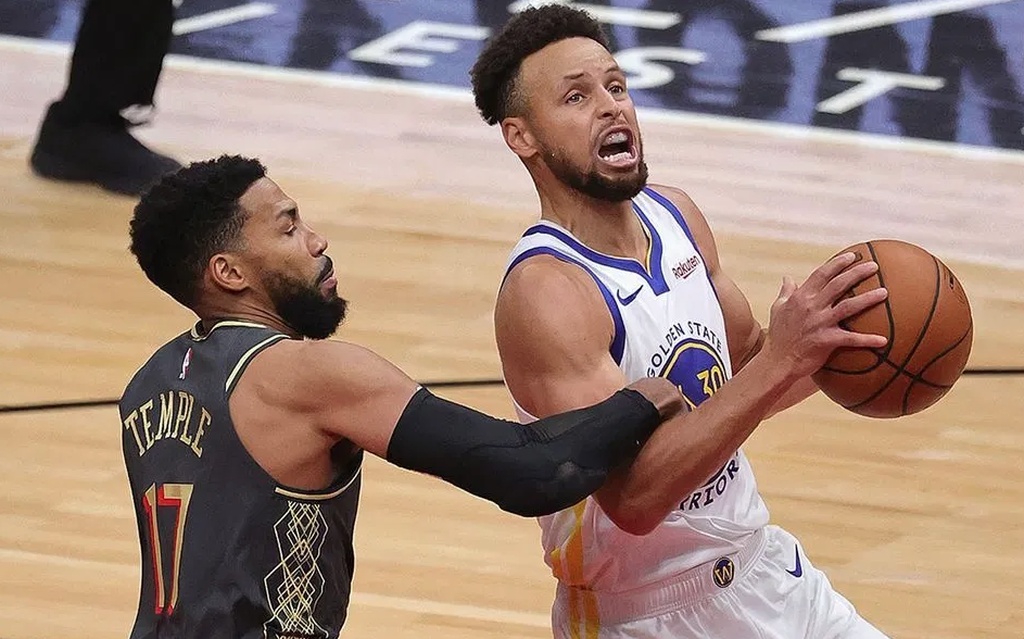 NBA: Γράφει ιστορία ο Στεφ Κάρι (photos+video)