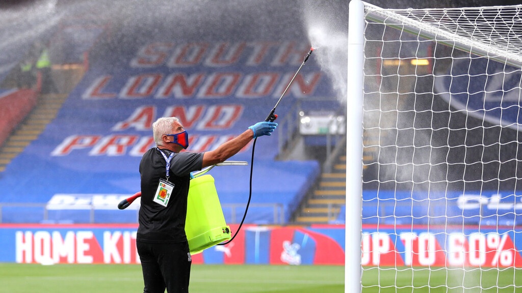 Αγγλία: Κίνδυνος διακοπής της Premier League λόγω Κορονοϊού