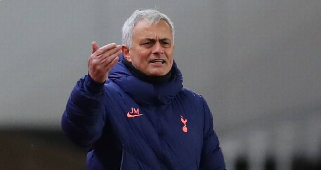 Premier League: Ο εκνευρισμός του Μουρίνιο και η ειρωνεία! (video+photos)