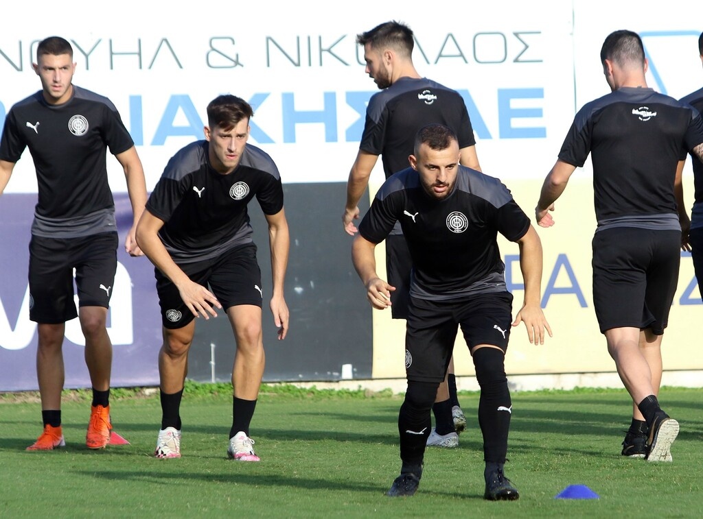 ΟΦΗ: Αρκετές οι απουσίες για τον Σίμο (photos)