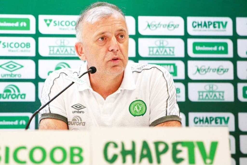 Βραζιλία-Κορονοϊός: Θρήνος στη Σαπεκοένσε (photos)