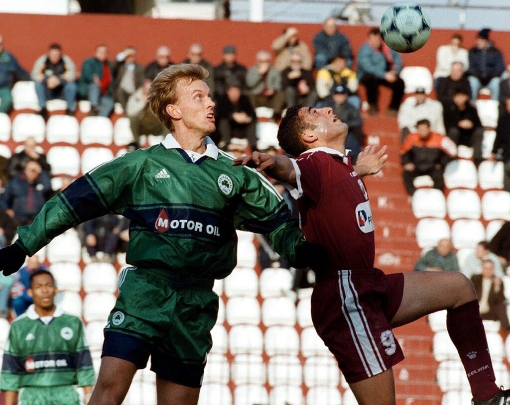 Super League: Τα… ποδαρικά κρύβουν εκπλήξεις! (Photos & Videos)