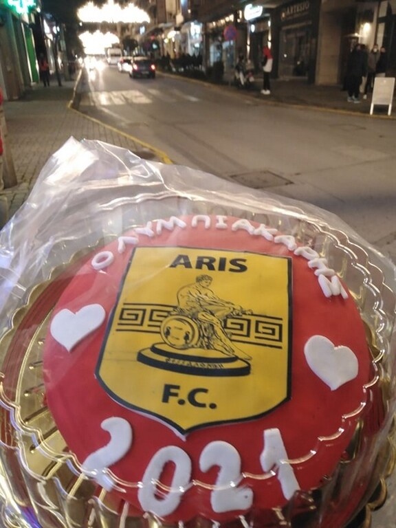 Τρολάρισμα-ΕΠΟΣ σε Άρη-Ολυμπιακό από οπαδούς του ΠΑΟΚ! (photo)