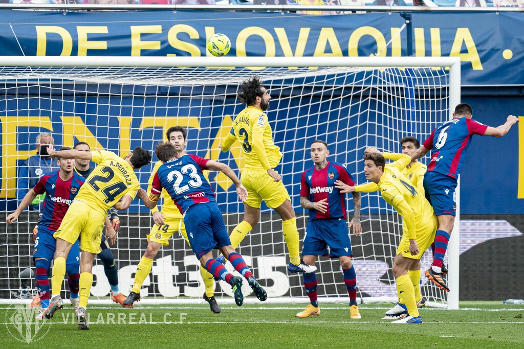 La Liga: Αναδύεται το «κίτρινο υποβρύχιο»! (Video & Photos)