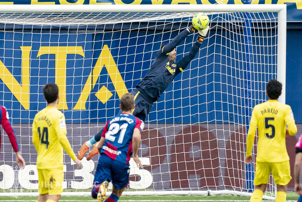 La Liga: Αναδύεται το «κίτρινο υποβρύχιο»! (Video & Photos)