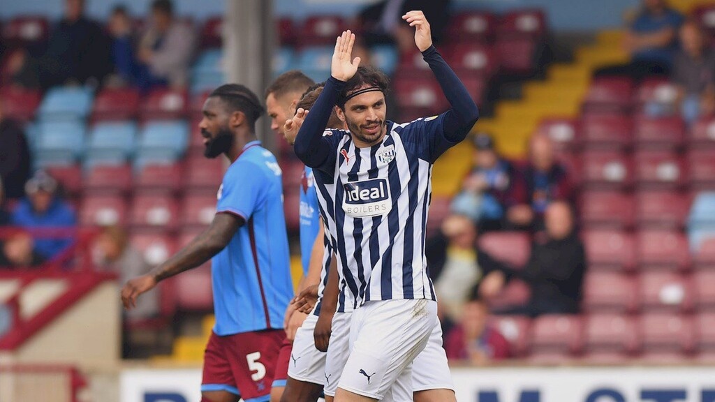 ΠΑΟΚ: «Βλέπει» Κροβίνοβιτς για τη μεσαία γραμμή (photos+videos)