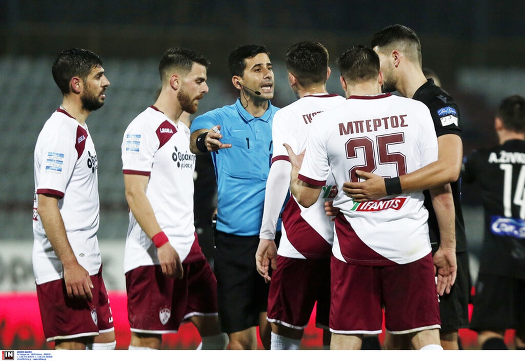 Βιεϊρίνια: «Μέχρι αύριο να παίζαμε, δεν θα νικούσαμε»! (video)