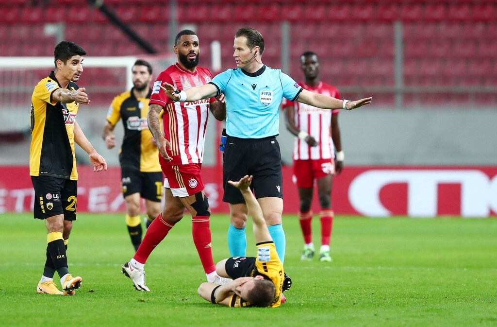 ΑΕΚ: Πρόβλημα στο ζυγωματικό ο Μπακάκης