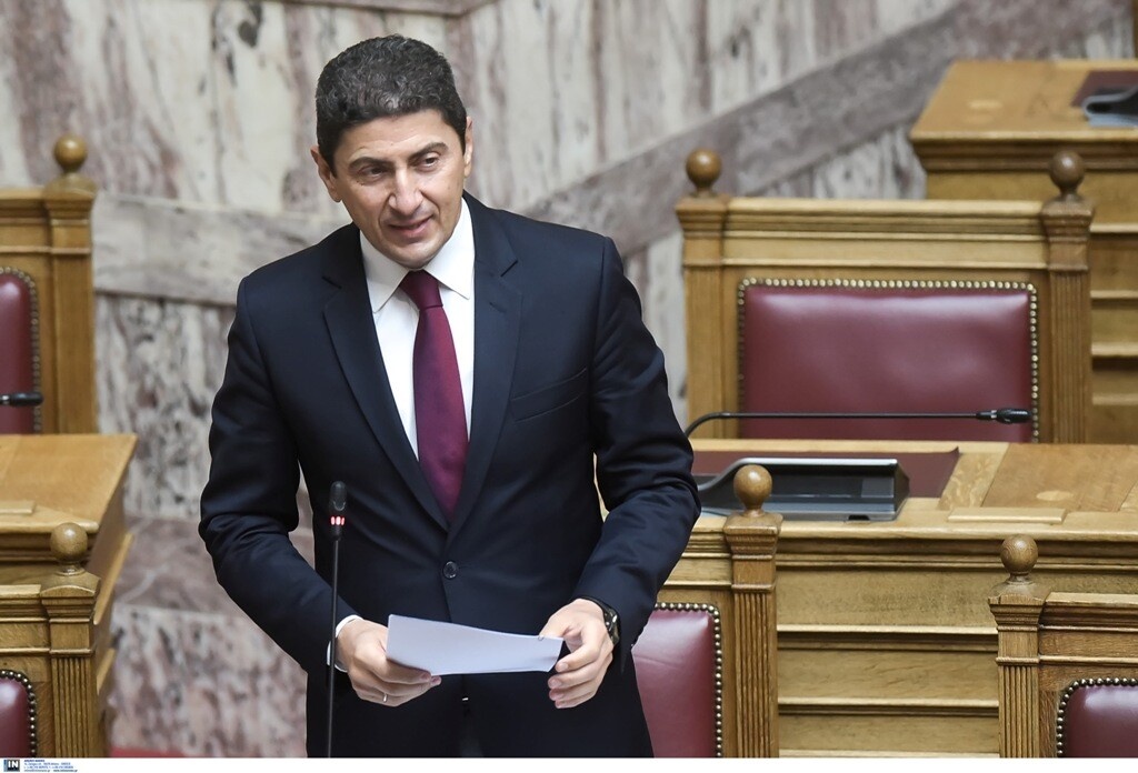 Ανασχηματισμός: Παρέμεινε υφυπουργός Αθλητισμού ο Αυγενάκης (photos)