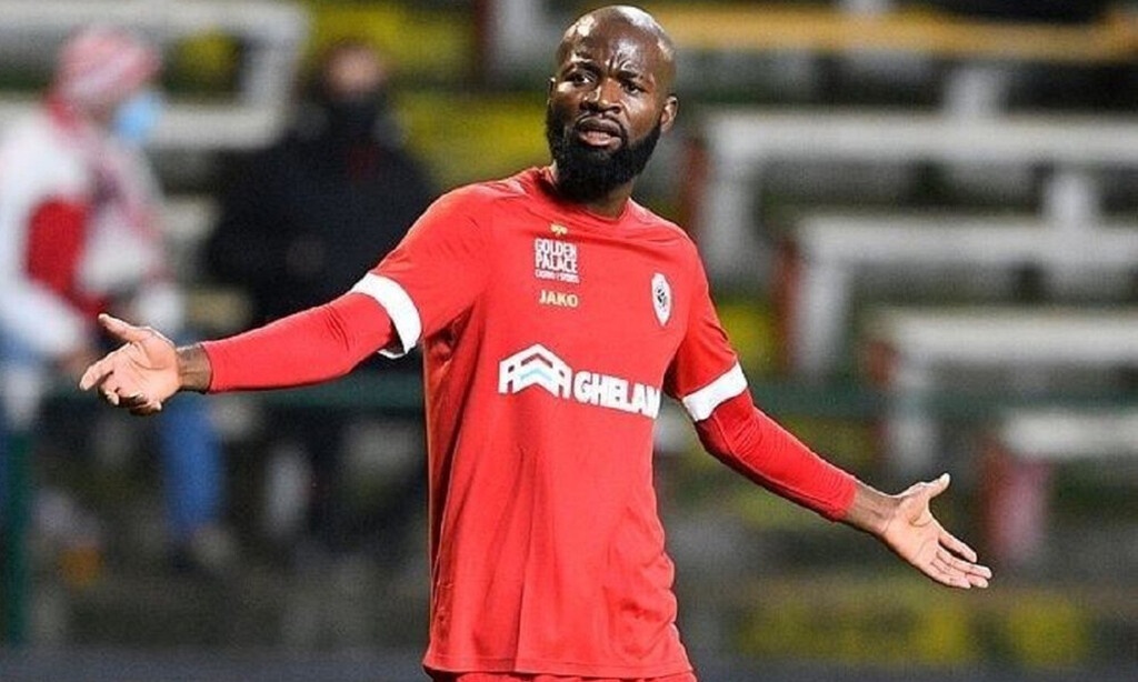 Παναθηναϊκός: Μυθική κίνηση Λαμκέλ Ζε - Στην προπόνηση της Αντβέρπ με φανέλα Άντερλεχτ