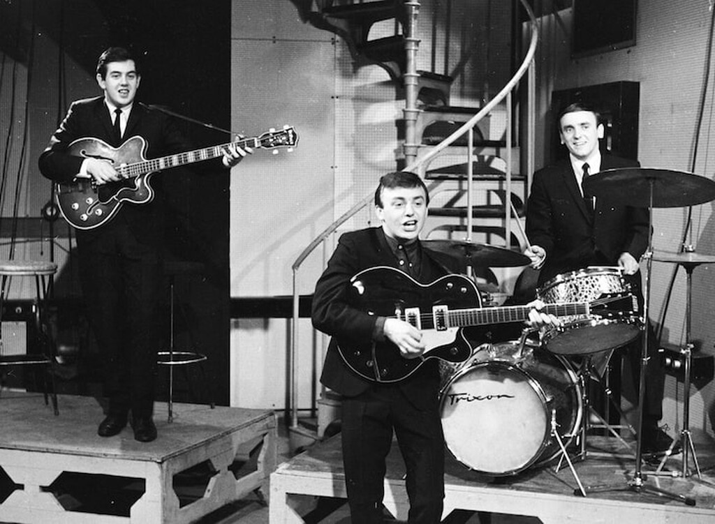 Λίβερπουλ: Θλίψη - Πέθανε ο άνθρωπος του You’ ll never walk alone (photos+video)