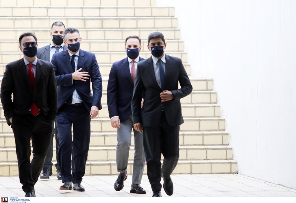 Ανασχηματισμός: Παρέμεινε υφυπουργός Αθλητισμού ο Αυγενάκης (photos)