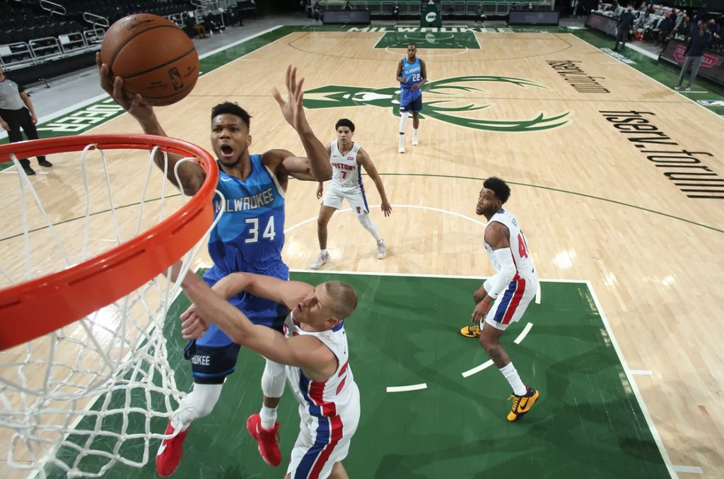 NBA: Μαγικός Γιάννης - Άνετη νίκη για Μπακς (photos+video)