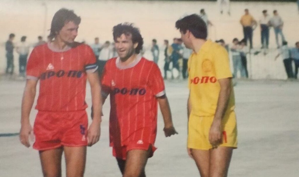 Θλίψη στο ελληνικό ποδόσφαιρο - «Έφυγε» παλαίμαχος άσος (photos)