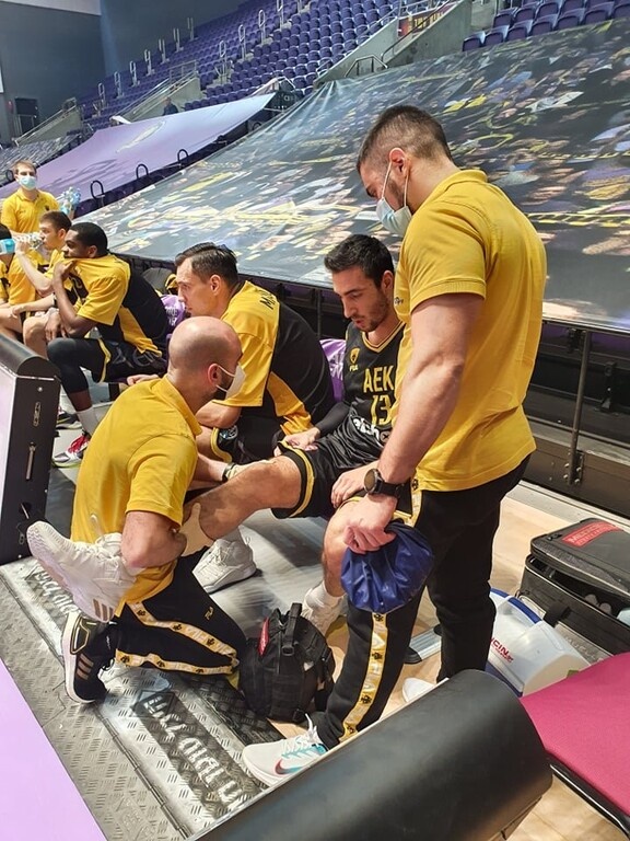 ΑΕΚ: Θλάση στο γόνατο ο Κατσίβελης