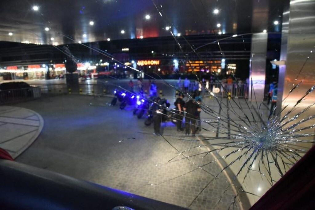 Copa Libertadores: Επίθεση στο πούλμαν της Σάντος (photos)