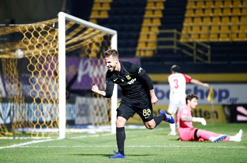 Άρης-ΝΠΣ Βόλος 2-0: Απάντησαν με γκολάρες οι «κίτρινοι» (photos)