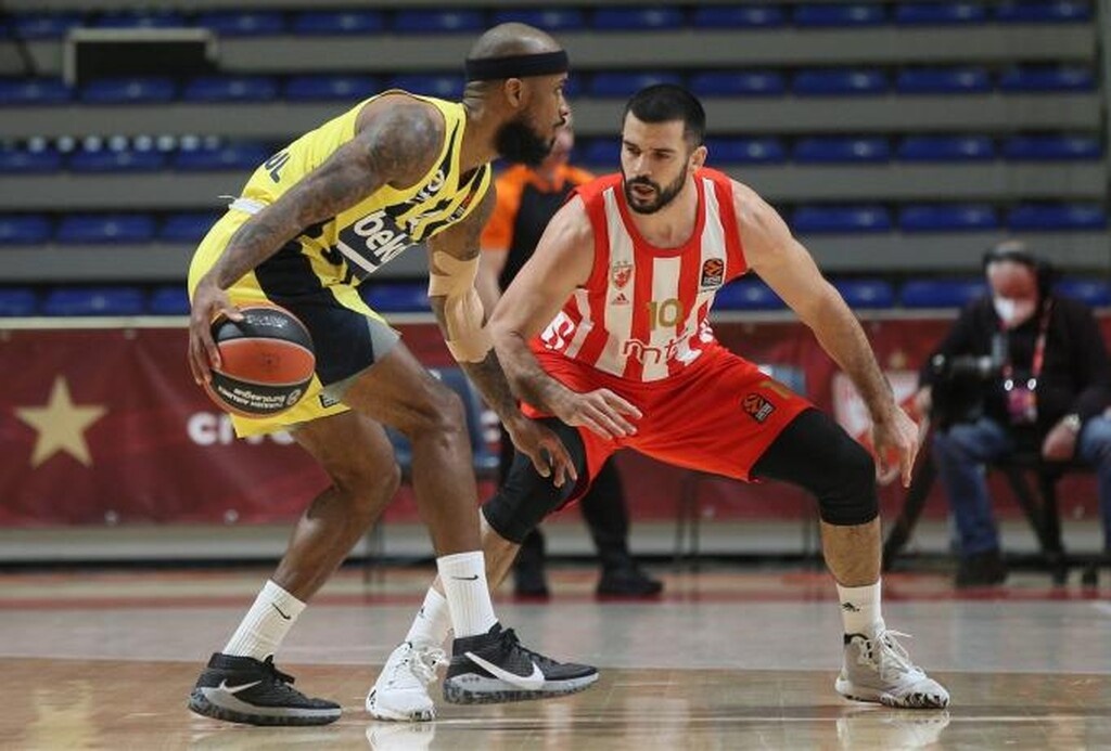 Ερυθρός Αστέρας - Φενέρμπαχτσε 71-73: Τον σκότωσε ο Μπράουν (video+photos)