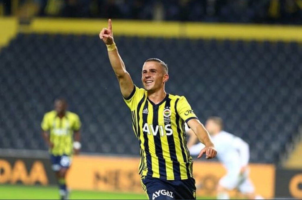 Φενέρμπαχτσε-Αλάνιασπορ 2-1: Ο ασταμάτητος Πέλκας χτύπησε ξανά και πήρε τον ελληνικό «εμφύλιο»