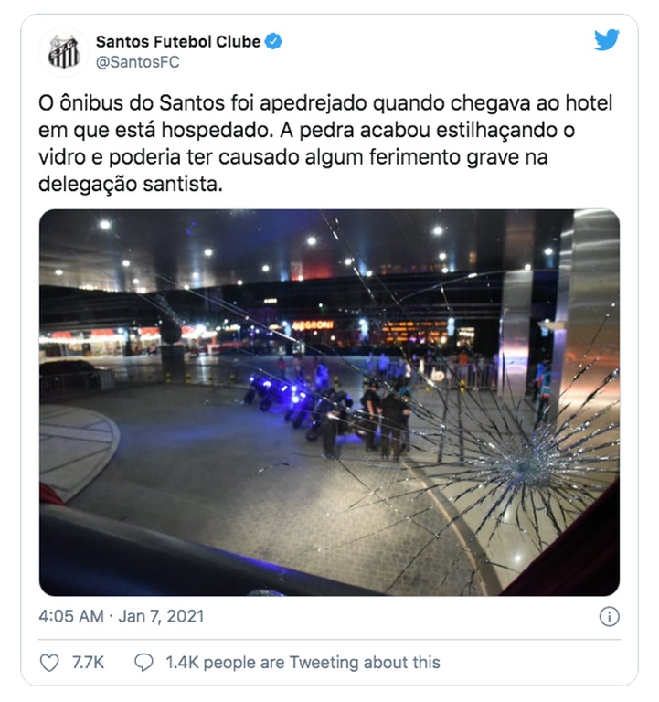 Copa Libertadores: Επίθεση στο πούλμαν της Σάντος (photos)