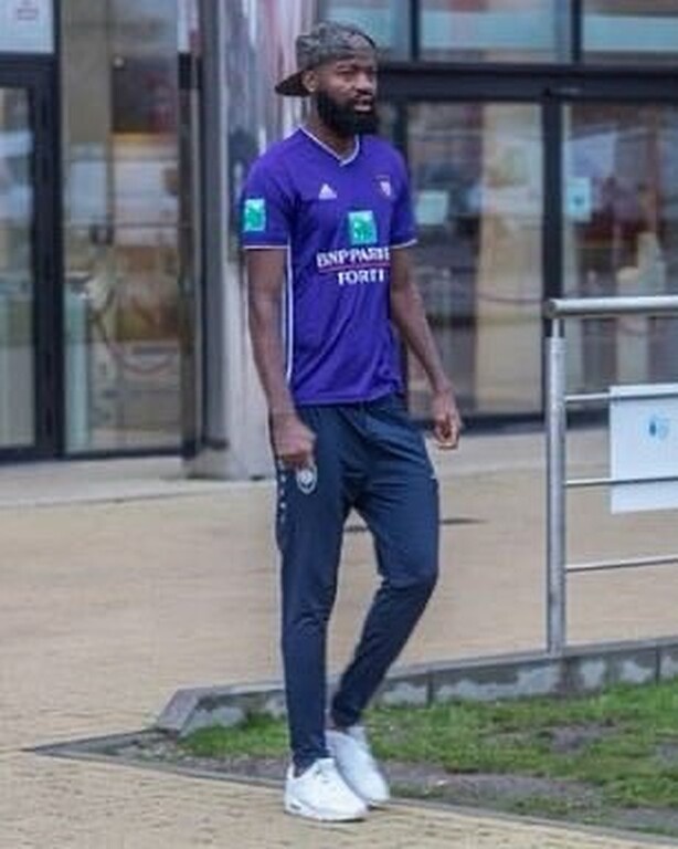 Παναθηναϊκός: «Βράζουν» συμπαίκτες και οπαδοί της Αντβέρπ με τον Λαμκέλ Ζε! (photos)