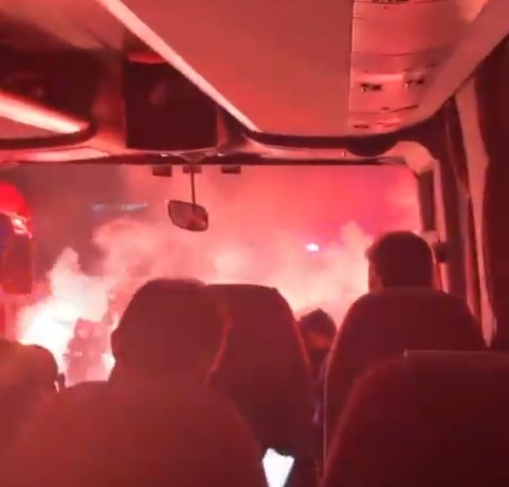 Ολυμπιακός: Αποθέωση πριν το Αγρίνιο - «Τρελάθηκε» ο Βαλμπουένα (video)