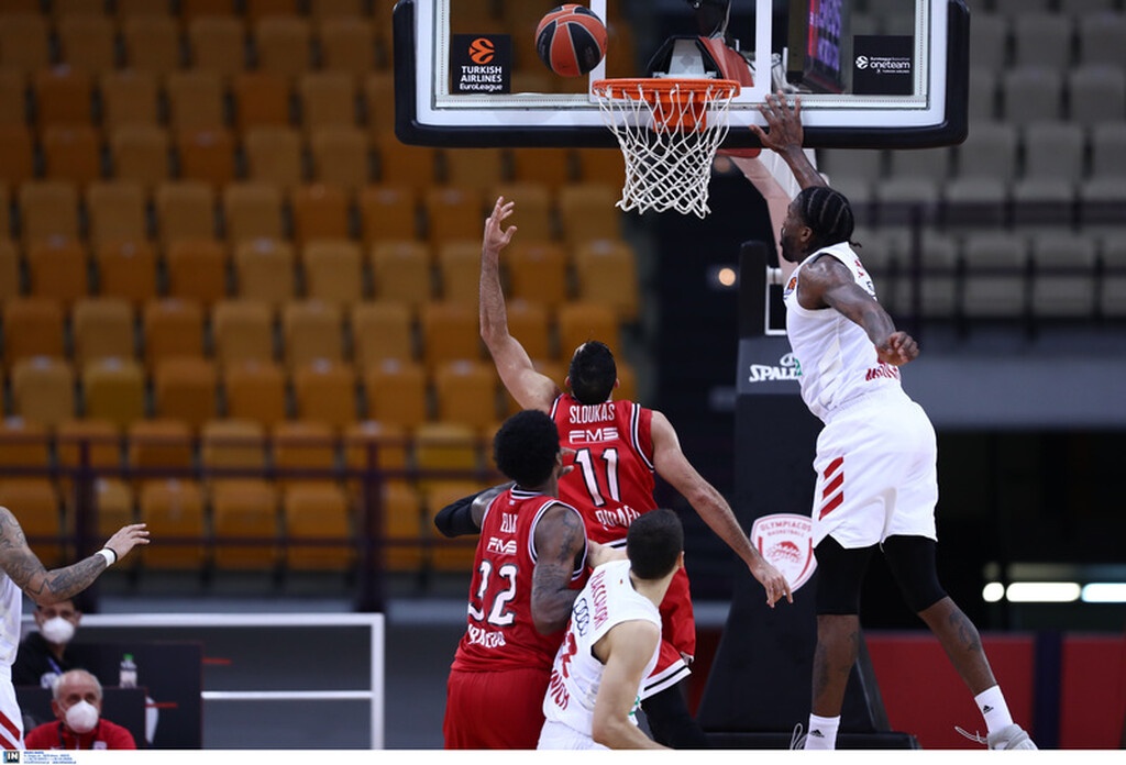 Ολυμπιακός-Μπάγερν Μονάχου 84-82: «Λύτρωση» με Σλούκα