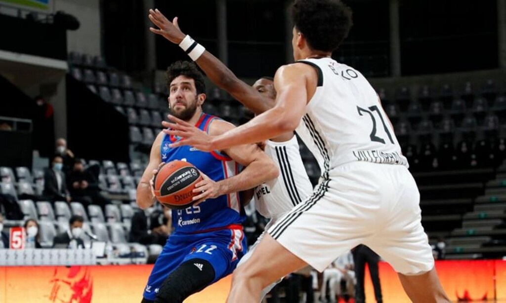 Euroleague: Επέστρεφε η Εφές και διέλυσε τη Βιλερμπάν