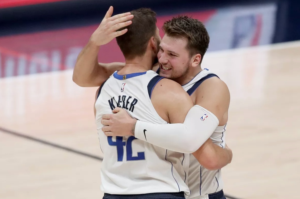 NBA: Πήρε τη μάχη με Γιόκιτς ο Ντόντσιτς - Μεγάλη νίκη για Σπερς (photos+video)