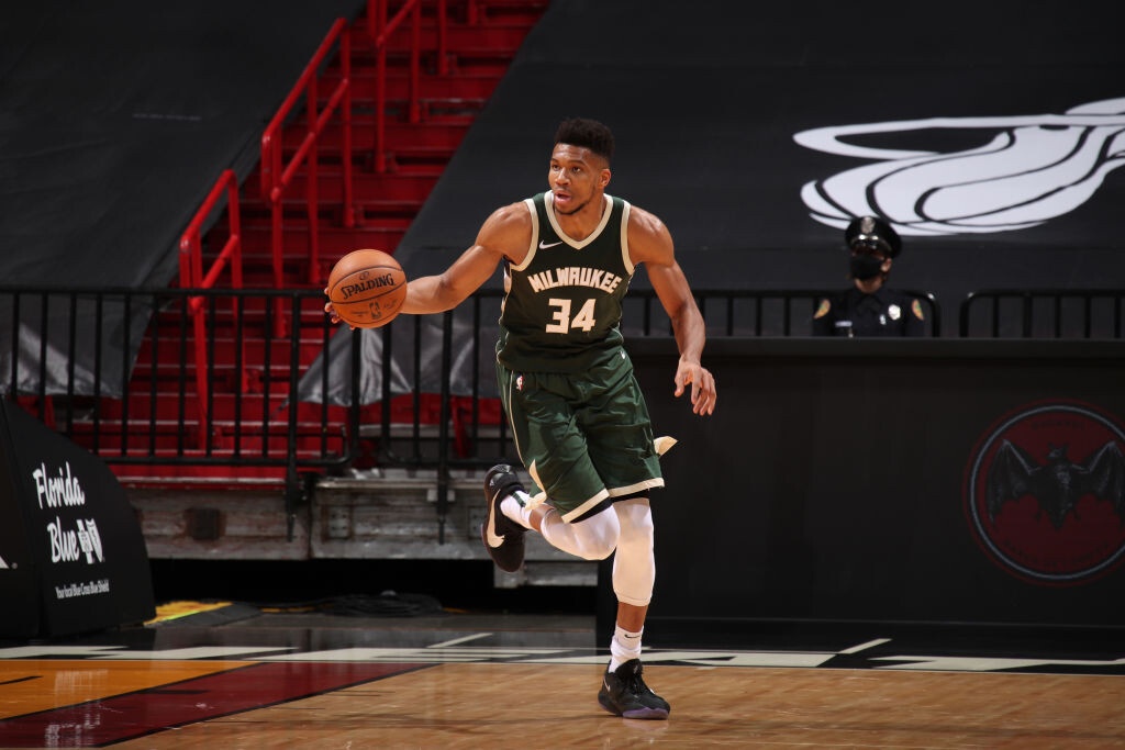 NBA: Οι καλύτερες στιγμές του Γιάννη Αντετοκούνμπο (photos+video)