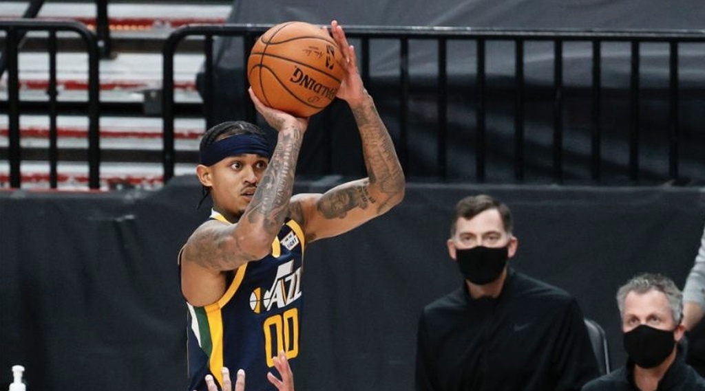 NBA: «Βομβάρδισαν» τους Μπακς οι Τζαζ (video+photos)