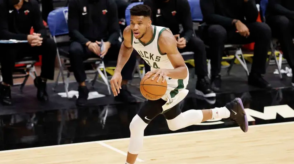 NBA: Οι καλύτερες στιγμές του Γιάννη Αντετοκούνμπο (photos+video)