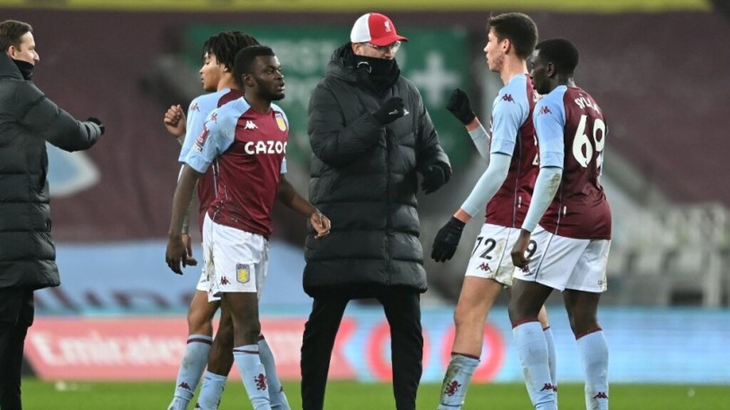 Λίβερπουλ: Επίδειξη fair play προς την Άστον Βίλα (photos)