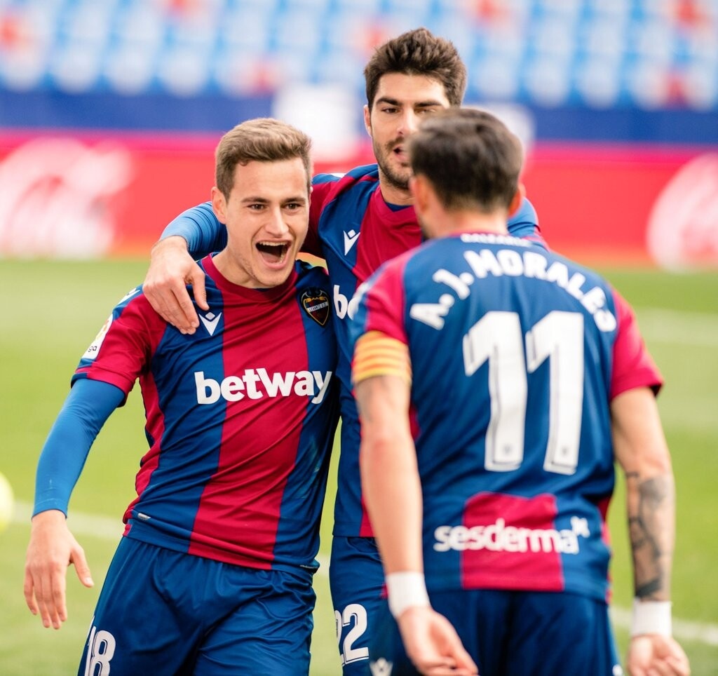La Liga: Ανατροπή και νίκη για Λεβάντε!