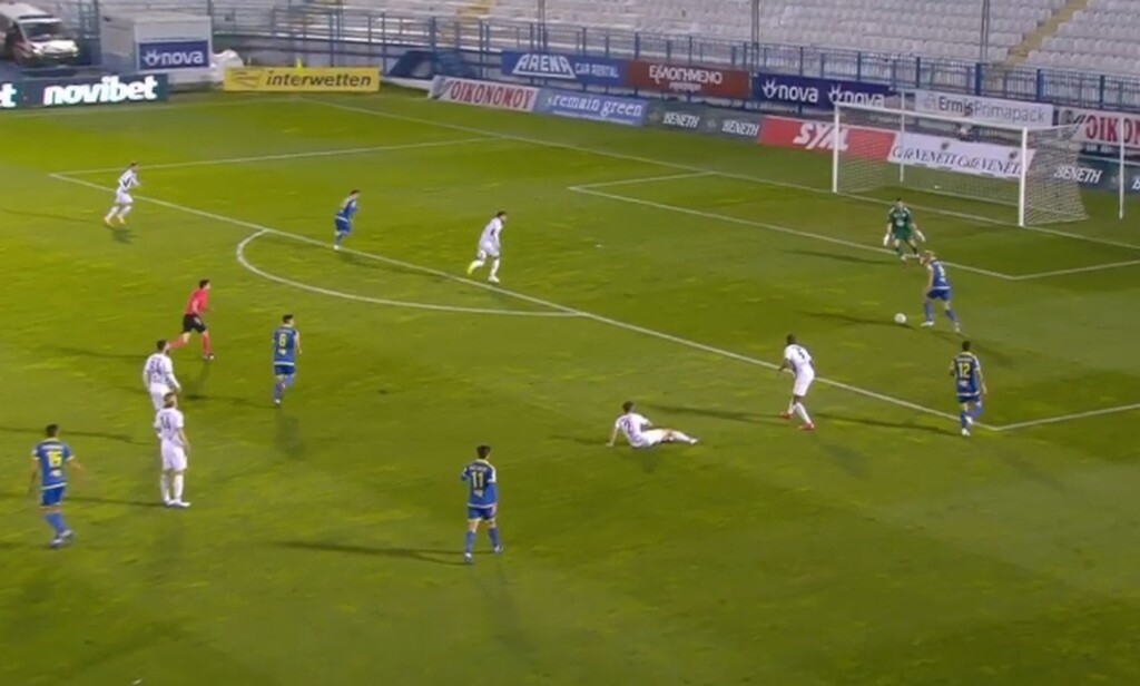 Απόλλων Σμύρνης-Αστέρας Τρίπολης: Απίστευτο λάθος και γκολ ο Μπαράλες (video)