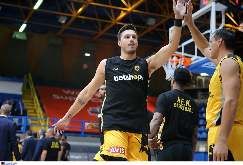 Παναθηναϊκός ΟΠΑΠ - ΑΕΚ: Οι διπλοί πράκτορες (photos)