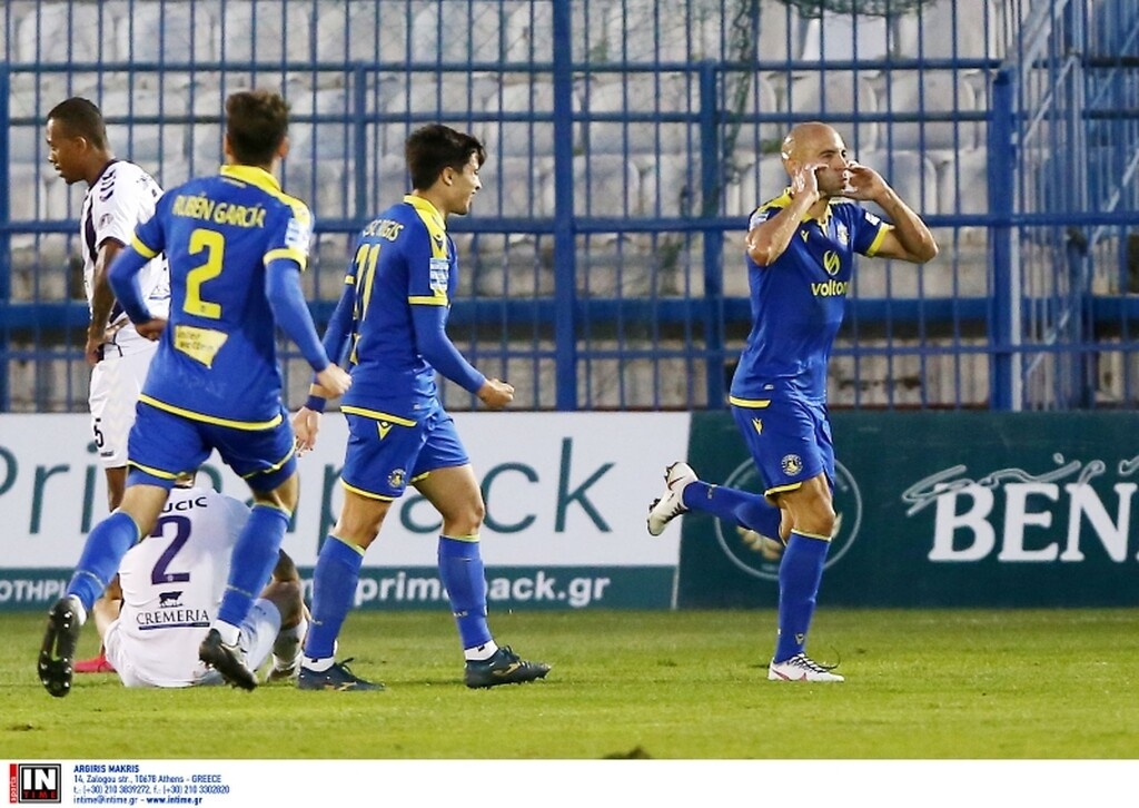 Απόλλων Σμύρνης-Αστέρας Τρίπολης: Απίστευτο λάθος και γκολ ο Μπαράλες (video)