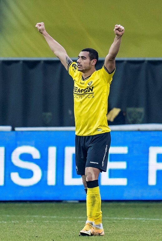 Φένλο-Βίλεμ 2-1: Ανατροπή με Γιακουμάκη στον ελληνικό εμφύλιο (photos+videos)