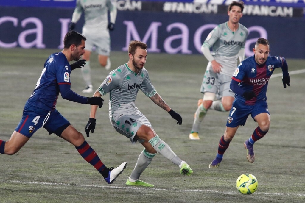 La Liga: Η Μπέτις ανάσανε και βύθισε Σιόβα και Ουέσκα (videos+photos)