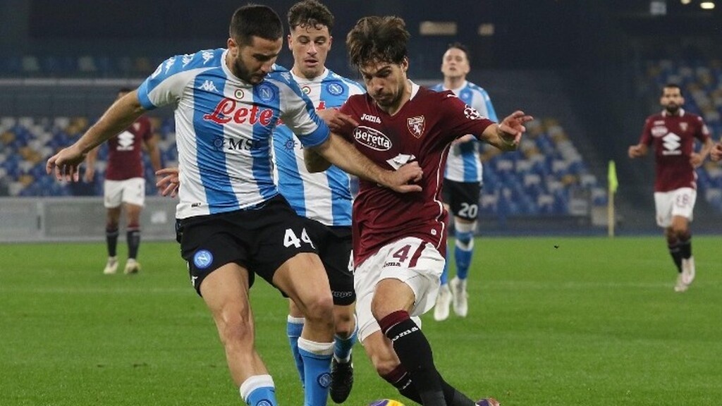 Νάπολι: Ανησυχία για Μανωλά