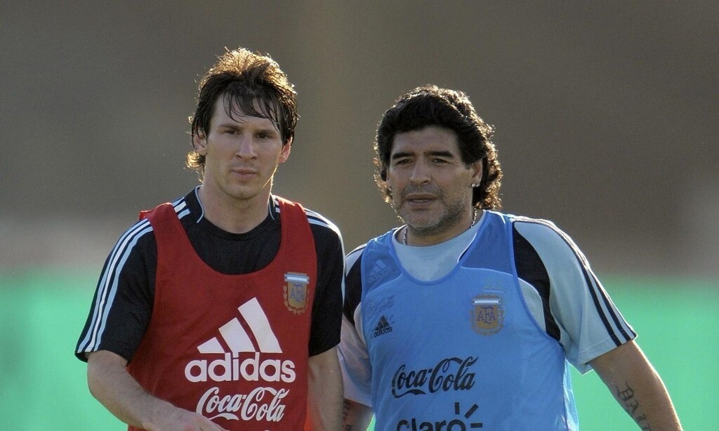 Ανατριχίλα! Τοιχογραφία-ΕΠΟΣ με Μαραντόνα-Μέσι στην Αργεντινή (photos)